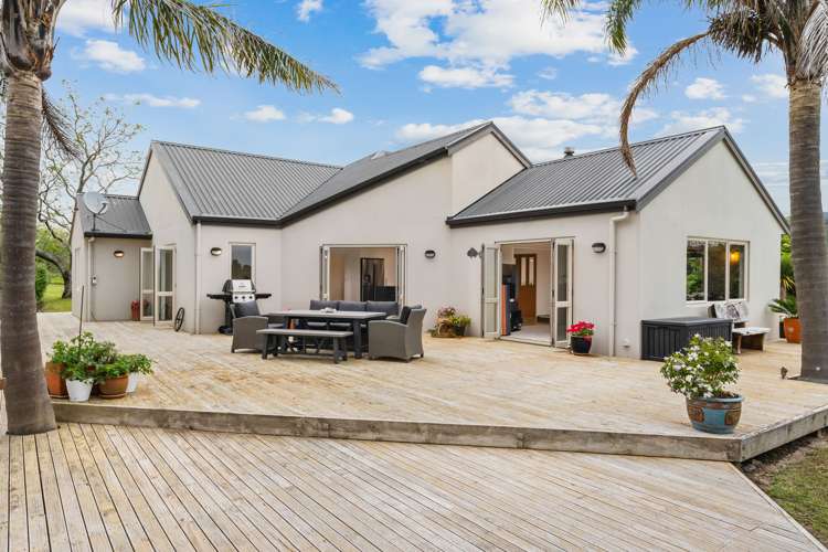 43 Ted Erceg Road Ruakaka_11