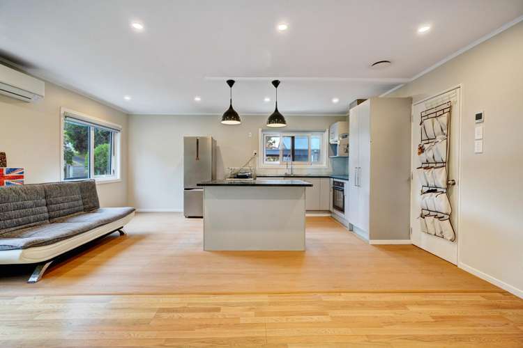 5/17A Idesia Place Totara Heights_7
