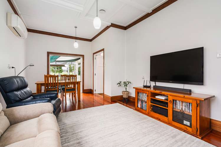 26 Powhiri Avenue Kensington_12