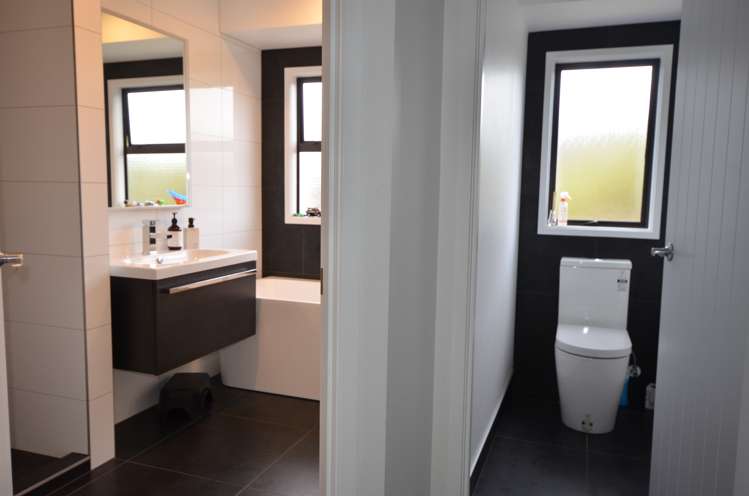 32 Les Fisher Place Pukekohe_13