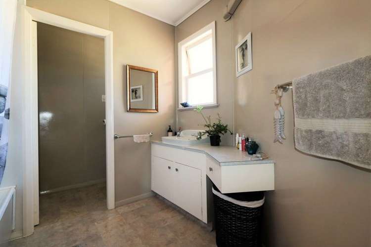 169 Moreton Road Carterton_11