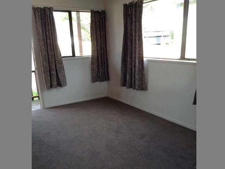 75 Fruitvale Road New Lynn_3