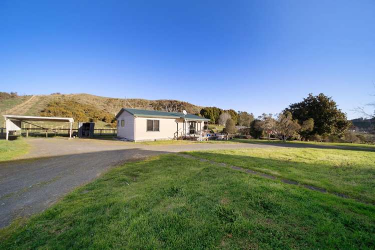 106d Totara Road Ararimu_17
