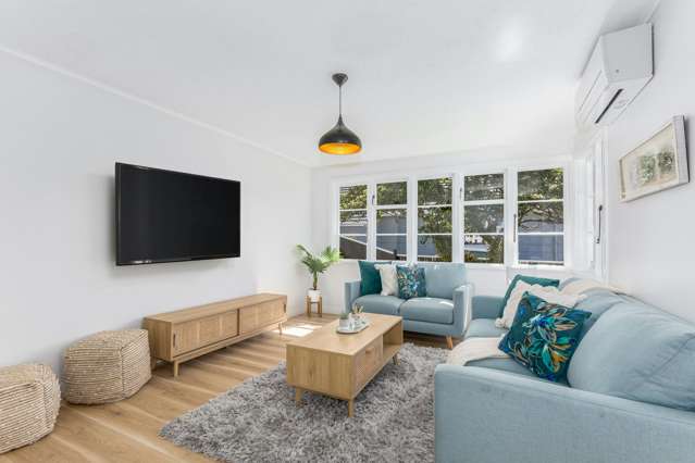 22 Ngata Grove Trentham_3