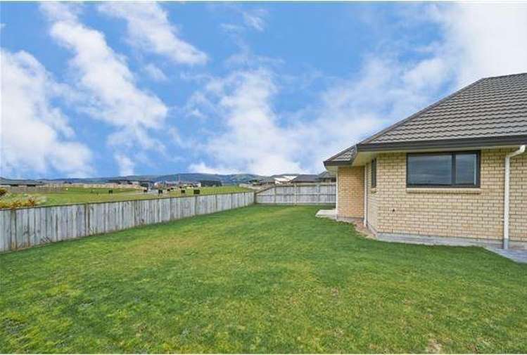 157 Pacific Drive Fitzherbert_15