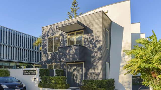 Freeman's Bay retreat!!