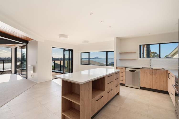 31 Ririnui Place Maungatapu_10