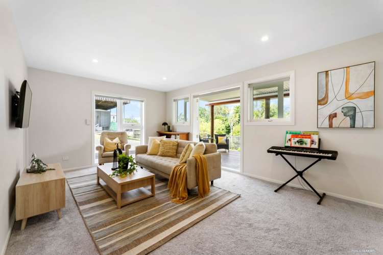 18 Wyoming Avenue Murrays Bay_14