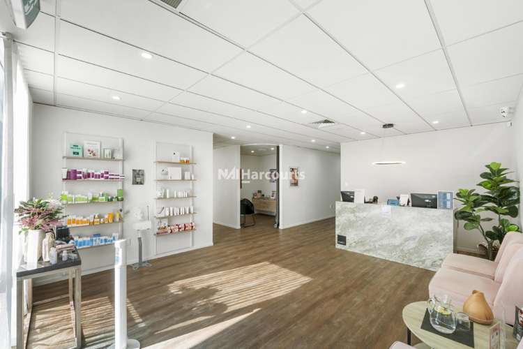 1/33 Apollo Drive Rosedale_3