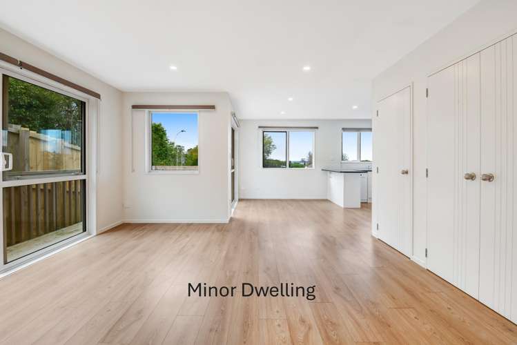 47 Amorino Drive Red Beach_44