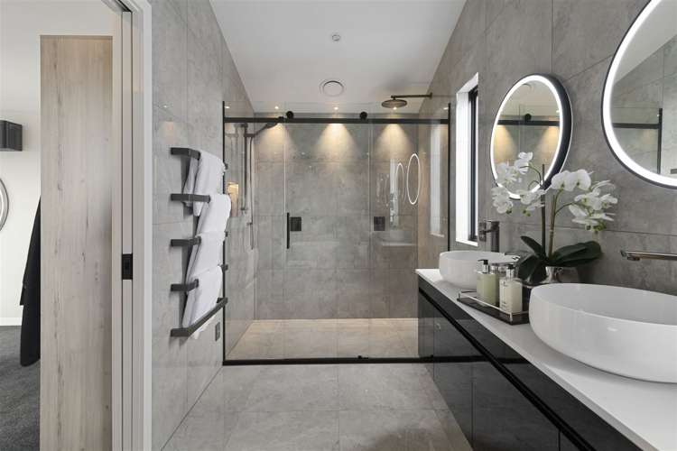 42 Spars Road Wainui_14