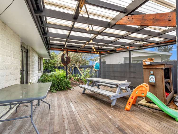 375 Westminster Avenue Tamatea_26