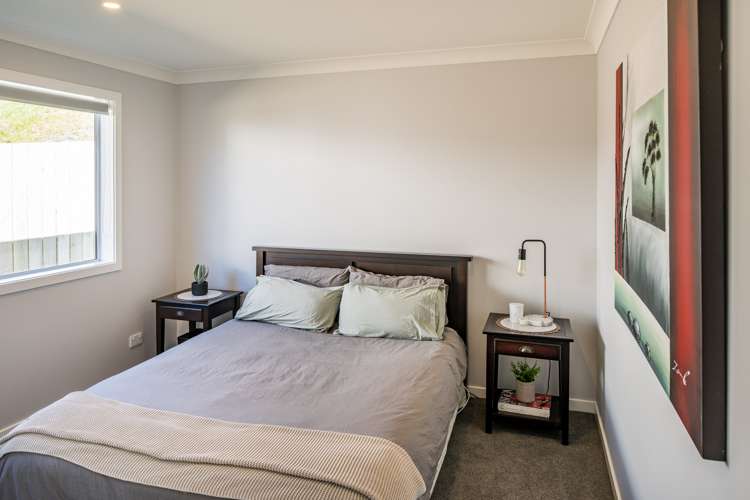 14 Canary Way Whitby_7