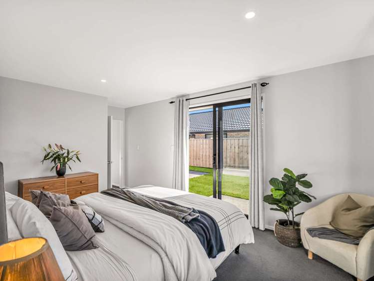 13 Nathaniel Archer Street Woodend_16