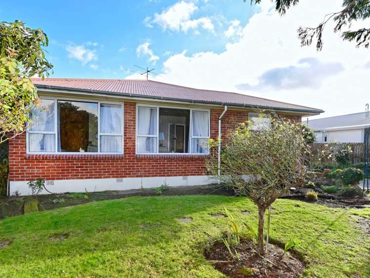 11 Longden Street Darfield_18