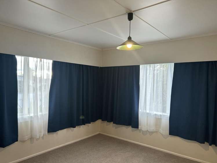 13 Alastair Avenue Owhata_7
