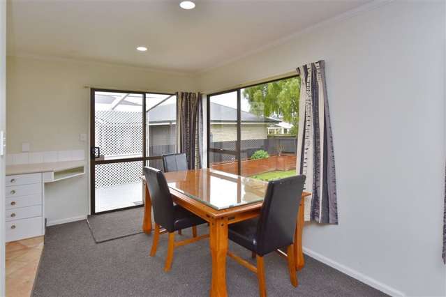 28 Gibbs Drive Woodend_4