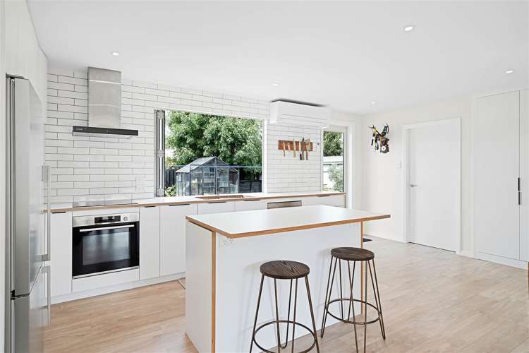 56 Glenfield Crescent Mairehau_4