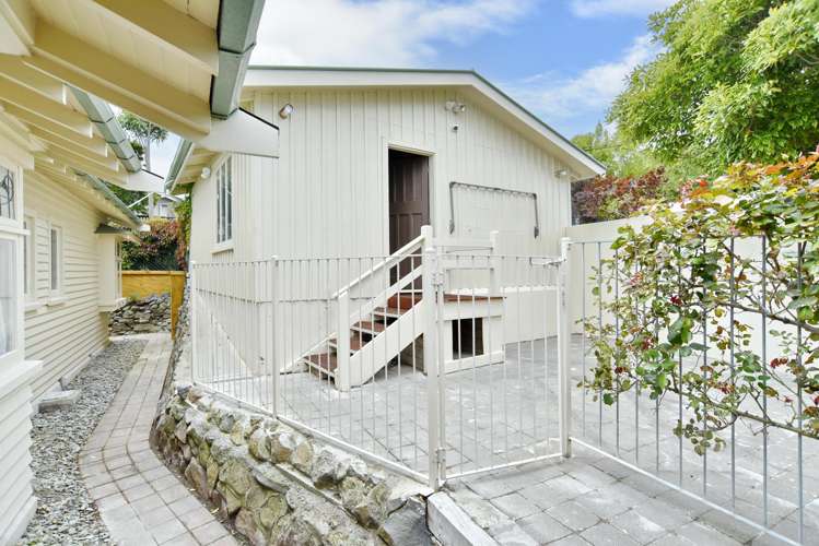 21 Saint Andrews Hill Road Mount Pleasant_40