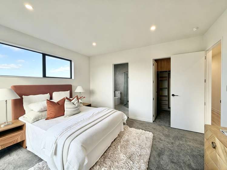 80 Parish Drive Milldale_13