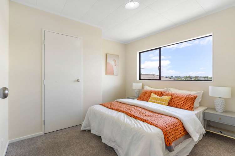 213 Glengarry Road Glen Eden_7