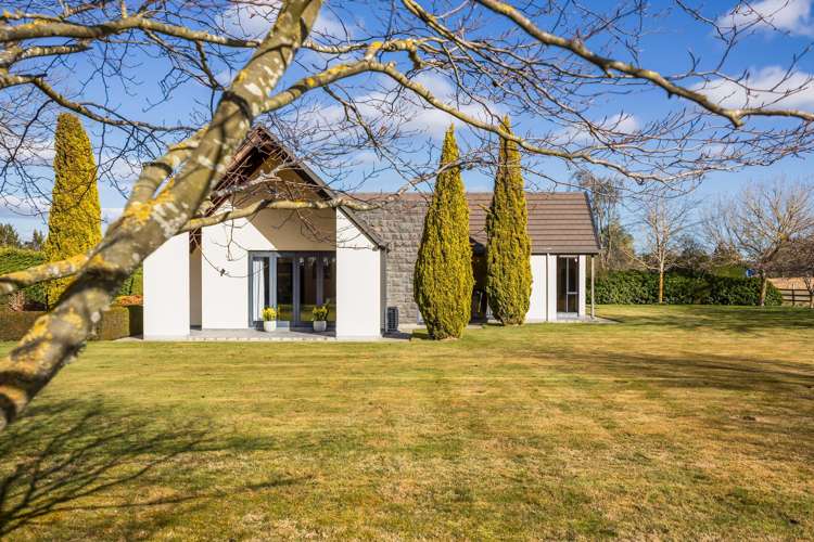 131 Mount Thomas Road Fernside_24