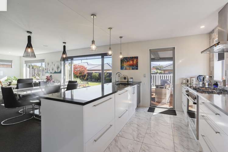 24 Weka Street_5