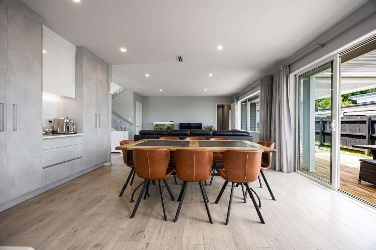 2 Boocock Crescent Orewa_5