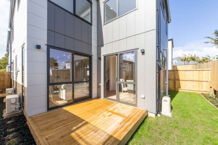 Lot 2/11 Malvina Place Bucklands Beach_20
