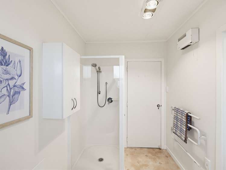 70 Allens Road Allenton_21