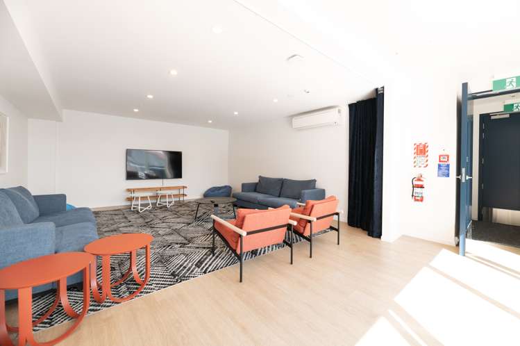 105/1817a Great North Road Avondale_18