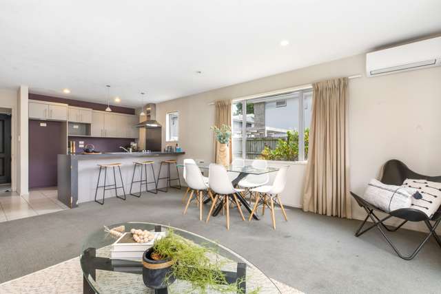 3/214 Lincoln Road Addington_3