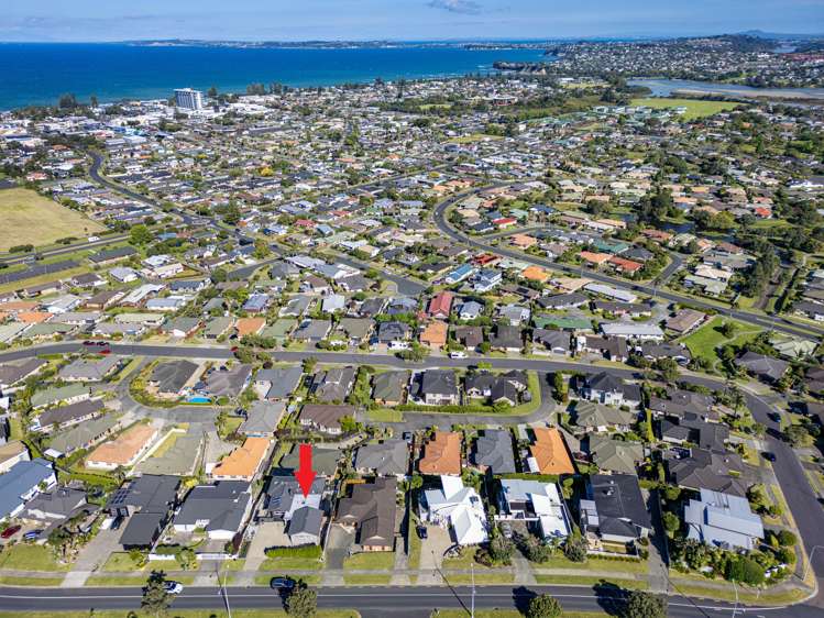 31 Grand Drive Orewa_5