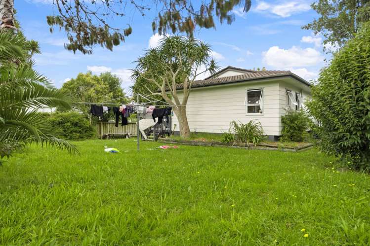 82 & 84 Moire Road Massey_12