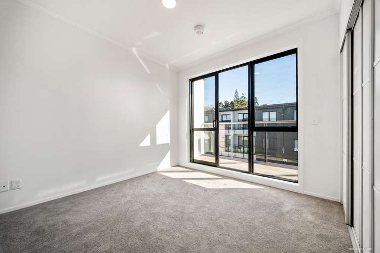 11/130 Stancombe Road Flat Bush_17
