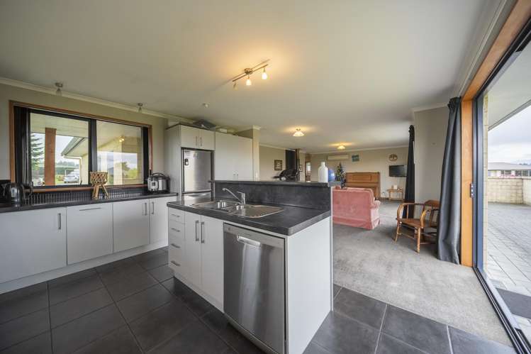 66 Orbell Crescent_4