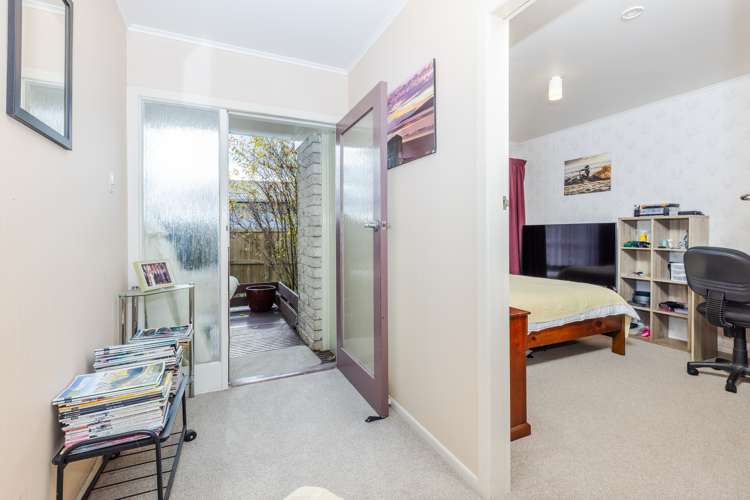 6 Deanwell Avenue Deanwell_8