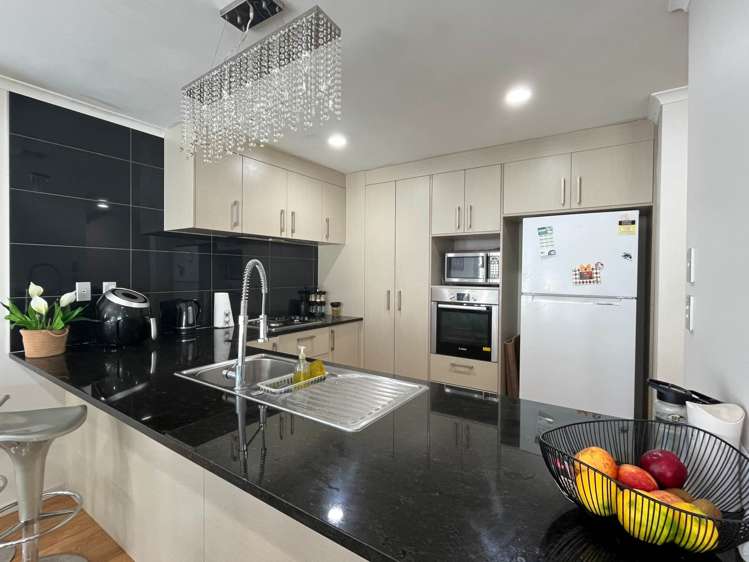 8 Puweto Avenue Takanini_1