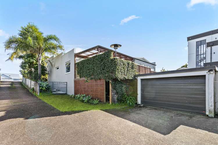 1/14 Pleasant Road Glen Eden_16