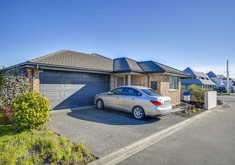 117 Gladstone Road Richmond_16