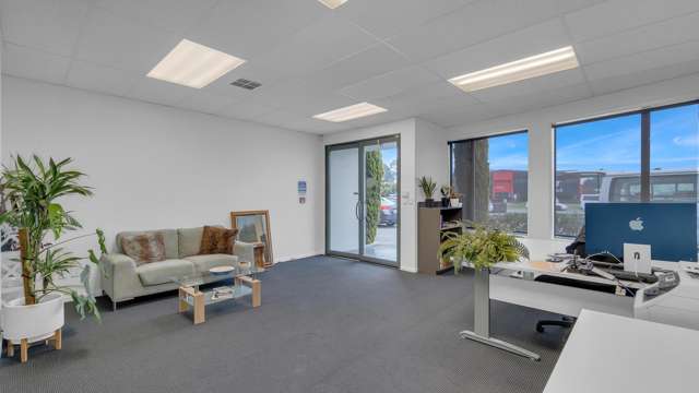 32c Sheffield Crescent Burnside_2