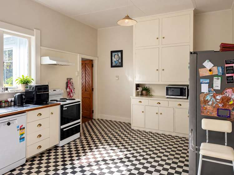 1 Seymour Road Inner Kaiti_5