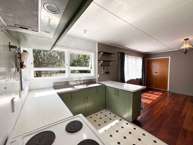 32 Kitchener Road Waiuku_3