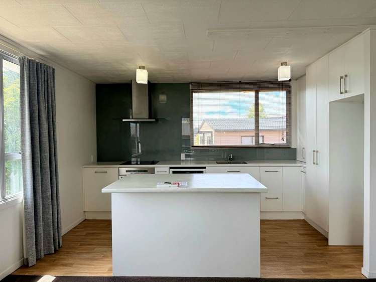 1/26 Barbados Drive Unsworth Heights_4