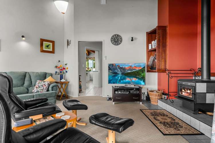 494 Takahiwai Road One Tree Point_10