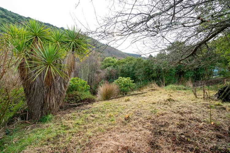 9 Matai Street Kaka Point_12