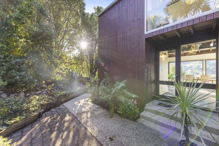 11 Delphic Street_5