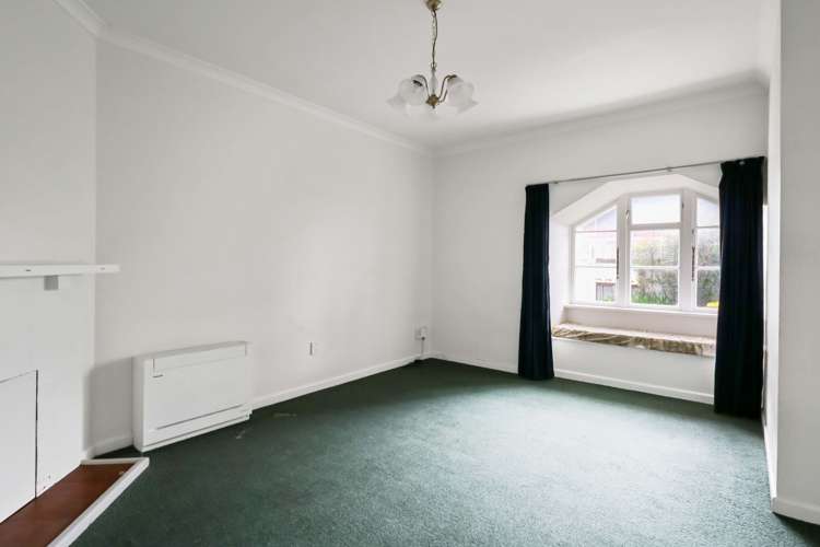 63-65G Whites Line East 1378_2