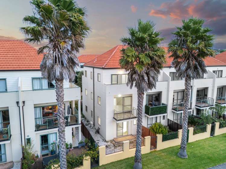 14 Waterside Crescent_1