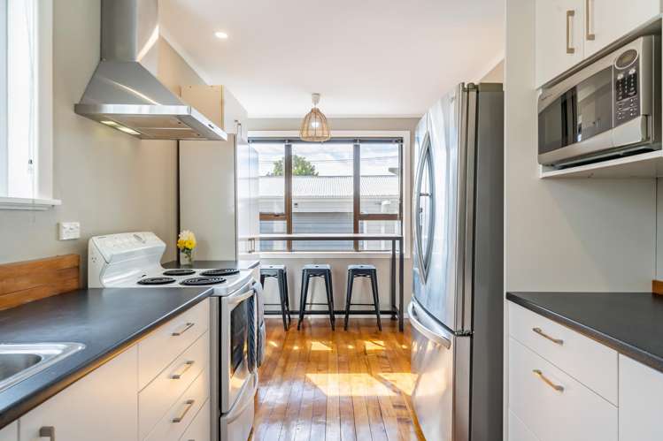 13 Chapman Crescent Naenae_3
